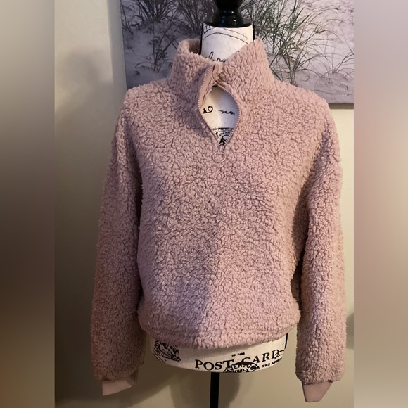NWT Love Tree pink cropped fleece 1/4 zip, women’s size medium, very soft - Picture 1 of 8